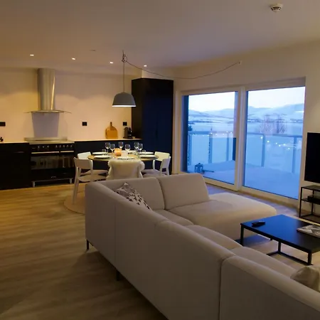 Premium Apartment With Beautiful View Tromso Exterior photo